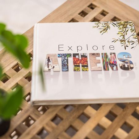 Athenian Home Luaran gambar